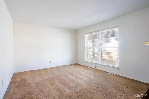Living - 11042 Wylestone Ct, Sappington, MO 63126 photo 1 of 7