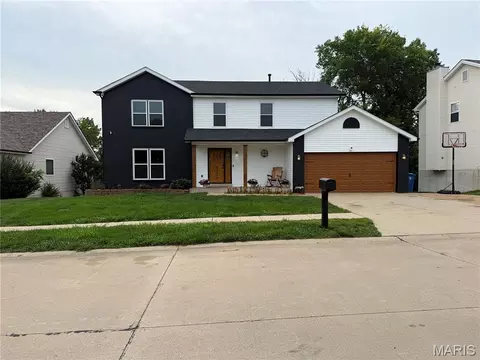 1145 Hickory Ridge Trl, Arnold, MO 63010