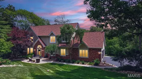 18148 Country Trails Ct, Wildwood, MO 63038