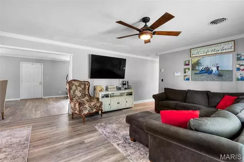 Living - 1404 County Highway 461, Steele, MO 63877 photo 1 of 1