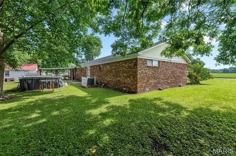 Exterior - 1404 County Highway 461, Steele, MO 63877 photo 5 of 11