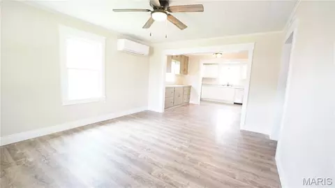 Living - 1409 Ray St, Dexter, MO 63841 photo 1 of 1
