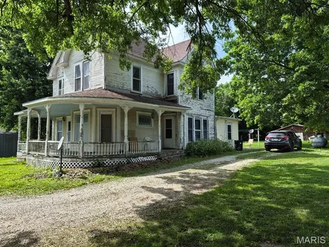 Exterior - 128 E Sigler, Memphis, MO 63555 photo 2 of 3