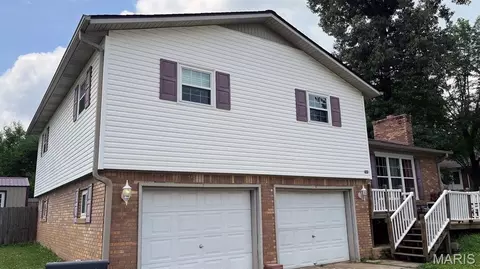 Exterior - 707 Moore St, Dexter, MO 63841 photo 1 of 9