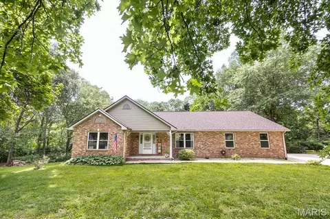 3104 Wild Flower Ln, Belleville, IL 62221