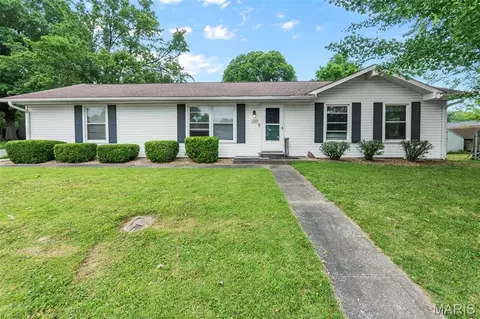 2328 Lombardo St, Cape Girardeau, MO 63701