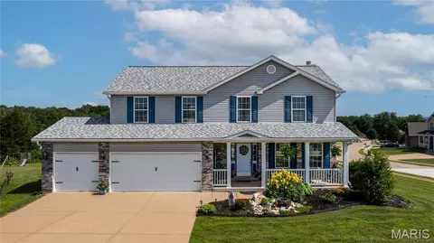 4301 Lockeport Lndg, Hillsboro, MO 63050