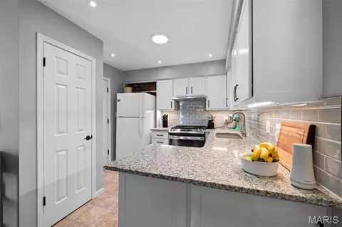 Kitchen - 170 Cascade Terrace Dr, Ballwin, MO 63021 photo 1 of 3