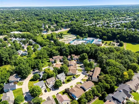 View/Area - 170 Cascade Terrace Dr, Ballwin, MO 63021 photo 6 of 7