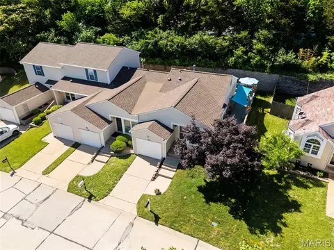View/Area - 170 Cascade Terrace Dr, Ballwin, MO 63021 photo 1 of 7