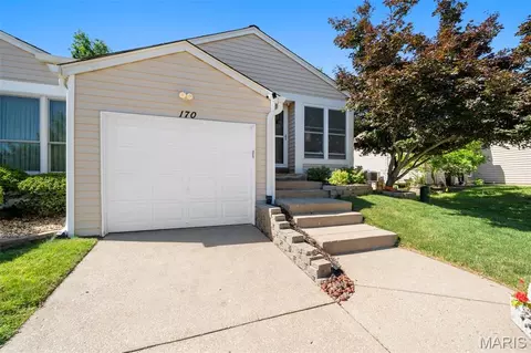 Exterior - 170 Cascade Terrace Dr, Ballwin, MO 63021 photo 2 of 9