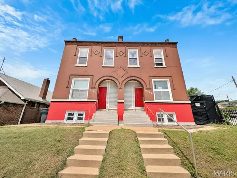 5911-5913 S Broadway, Saint Louis, MO 63111