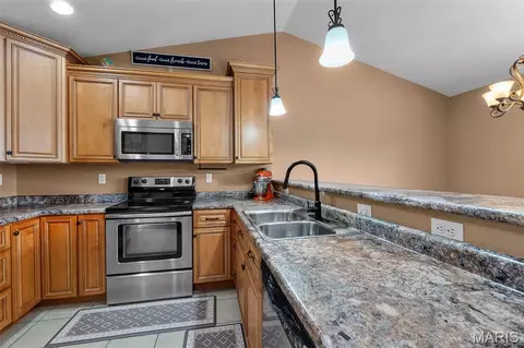 Kitchen - 509 Lyndhurst St, Jackson, MO 63755 photo 1 of 1