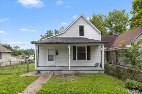 6704 Schofield Pl, Saint Louis, MO 63133
