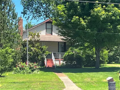 4942 Lemay Ferry Rd, Saint Louis, MO 63129