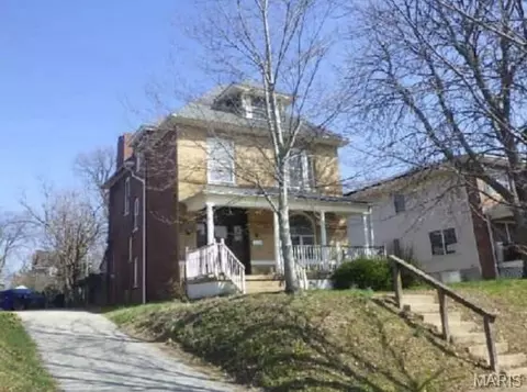6033 Cates Ave, Saint Louis, MO 63112
