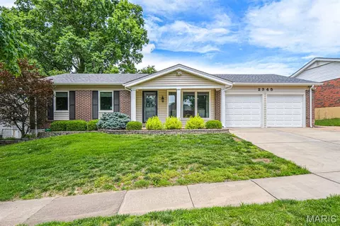 2345 Aileswick Dr, Saint Louis, MO 63129