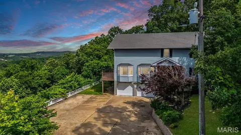 8895 Moss Hollow Rd, Pevely, MO 63070
