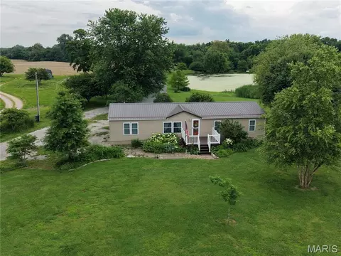 Other - 16528 Conrad Rd, Brighton, IL 62012 photo 3 of 11