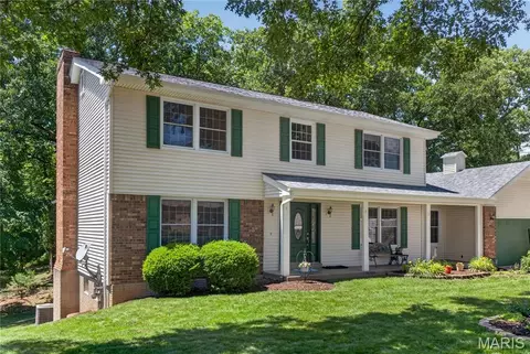 5311 Hamlin Ct, Saint Louis, MO 63128