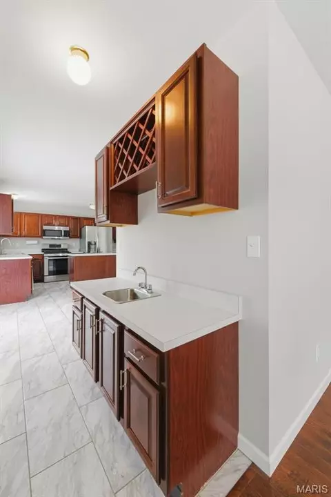 Kitchen - 406 Winter Wind Dr, O'fallon, MO 63366 photo 1 of 6