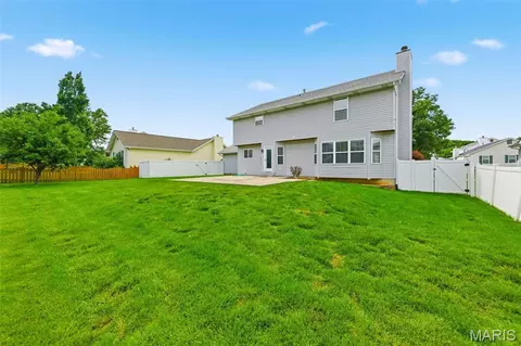 Exterior - 406 Winter Wind Dr, O'fallon, MO 63366 photo 7 of 7