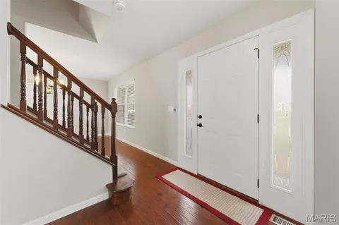 Entry Way - 406 Winter Wind Dr, O'fallon, MO 63366 photo 2 of 2