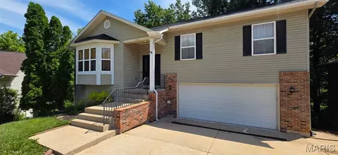 1216 Flagstone Ter, Lake Saint Louis, MO 63367