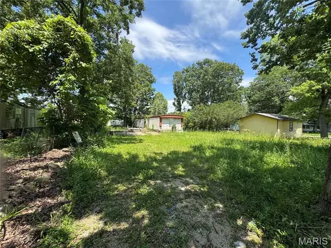 20050 Hartford Rd, Dixon, MO 65459