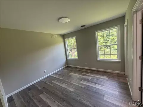 201 Golden Ct, Eolia, MO 63344 photo 3