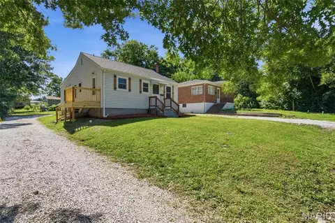 109 Alden St, Troy, MO 63379