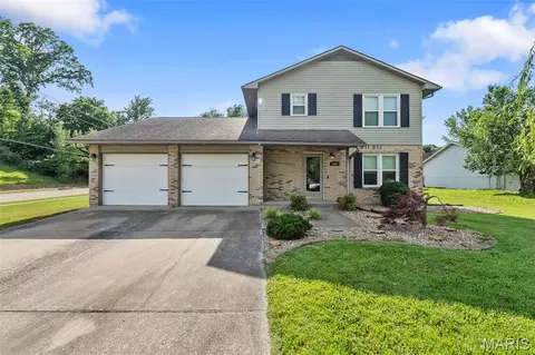 1003 Camino Ct, Cape Girardeau, MO 63701