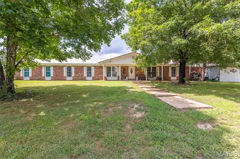 2197 State Highway 142 W, Doniphan, MO 63935