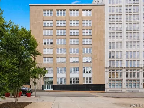 1511 Locust St #805, Saint Louis, MO 63103
