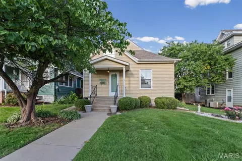 1807 State St, Alton, IL 62002