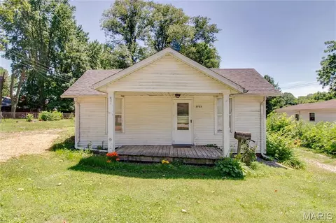 3723 Franor St, Alton, IL 62002