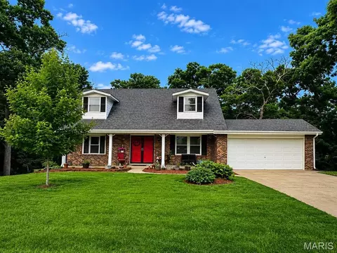 41 Spring Wood Dr, Saint Peters, MO 63376