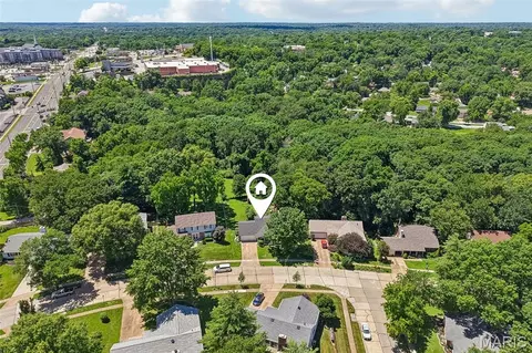 View/Area - 987 Century Oaks Dr, Manchester, MO 63021 photo 2 of 2