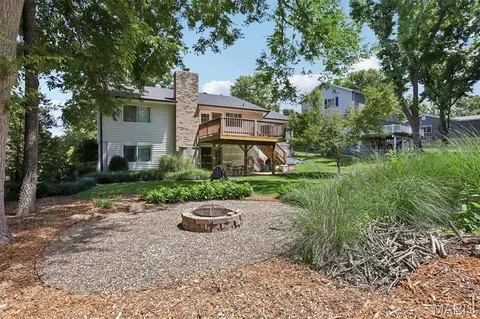 Exterior - 987 Century Oaks Dr, Manchester, MO 63021 photo 6 of 7