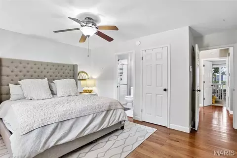 Bedroom - 987 Century Oaks Dr, Manchester, MO 63021 photo 2 of 4