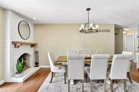 Dining - 987 Century Oaks Dr, Manchester, MO 63021 photo 2 of 2