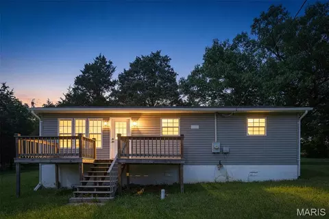 4302 Easy St, De Soto, MO 63020