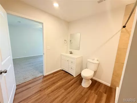 Bath - 603 W Maple St, Mexico, MO 65265 photo 2 of 3