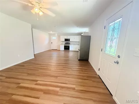 Living - 603 W Maple St, Mexico, MO 65265 photo 2 of 3