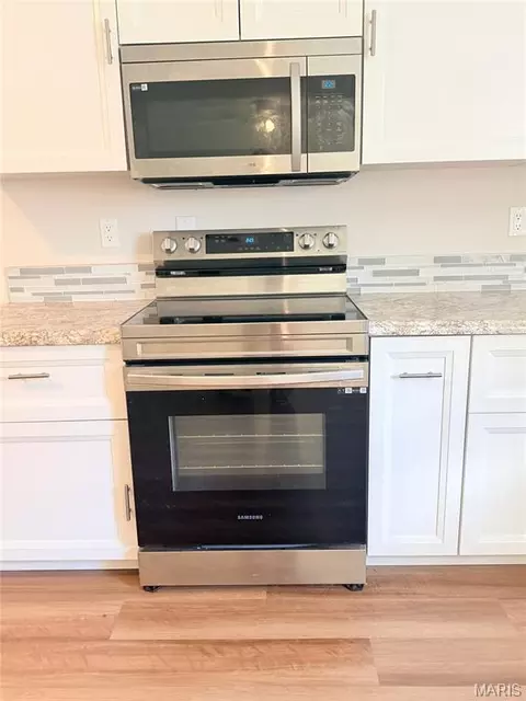 Kitchen - 603 W Maple St, Mexico, MO 65265 photo 3 of 3