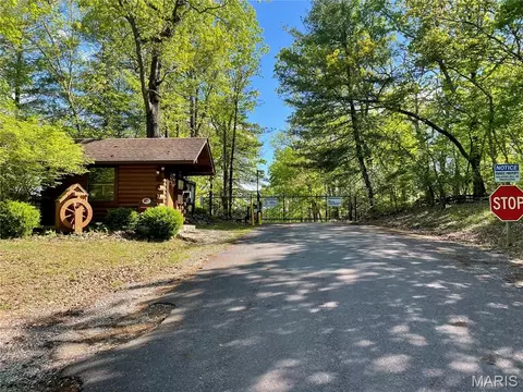 274 Oak Ridge Rd, Bourbon, MO 65441 photo 2