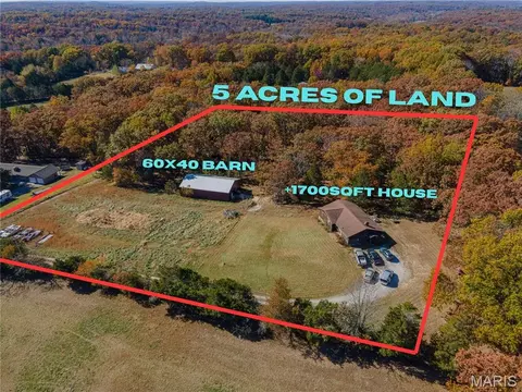 7551 Washout Dr, Cedar Hill, MO 63016