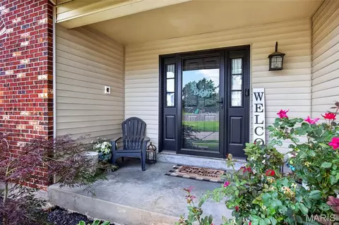 6 Beckewith Trl, O'fallon, MO 63368 photo 2