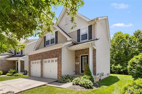 507 Parkgate Dr, Lake Saint Louis, MO 63367