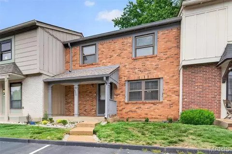 Exterior - 2358 Hidden Meadow Ln, Ballwin, MO 63021 photo 3 of 13